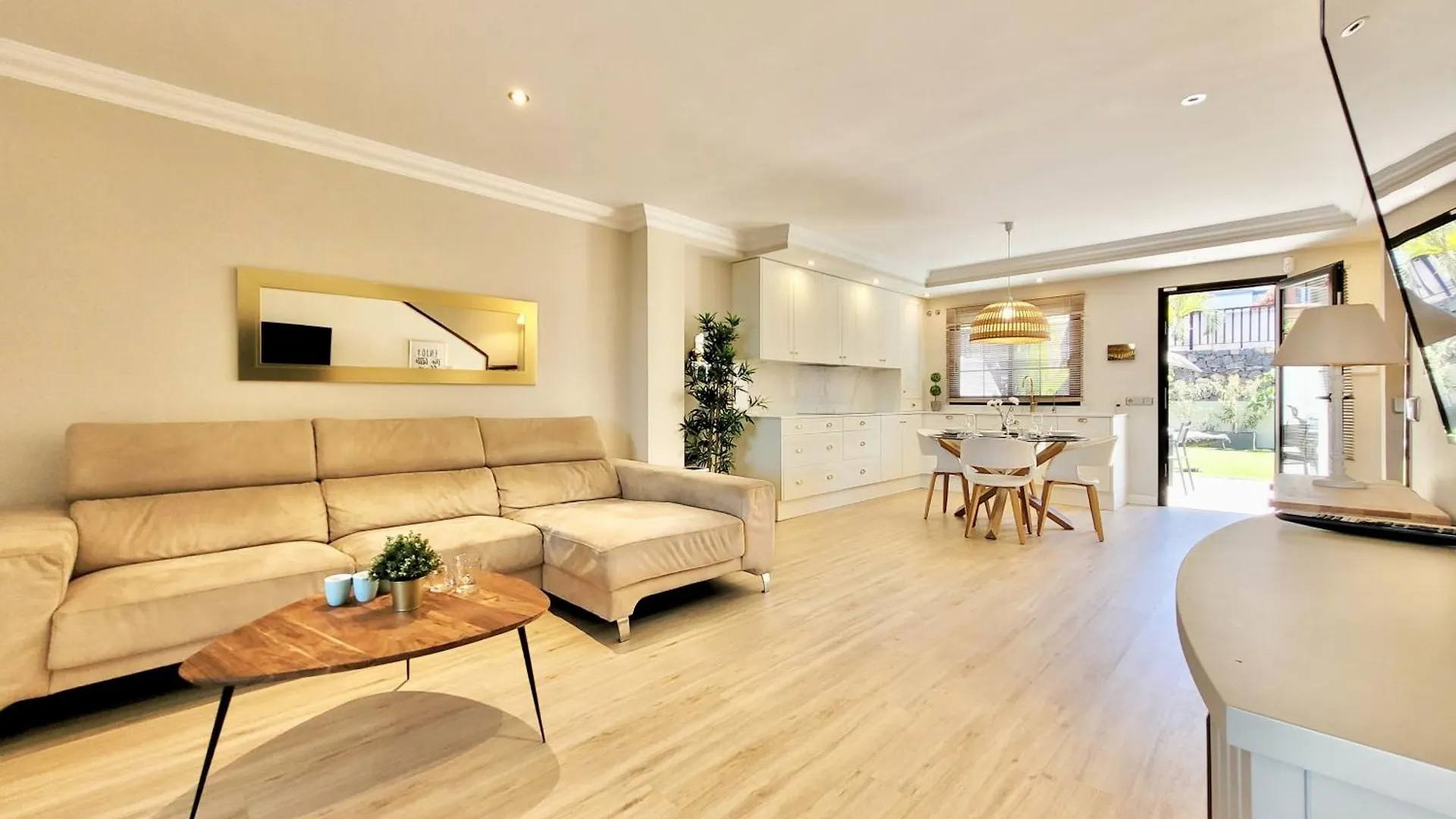 Cypress' Home - La Quinta - Santa Úrsula Appartement